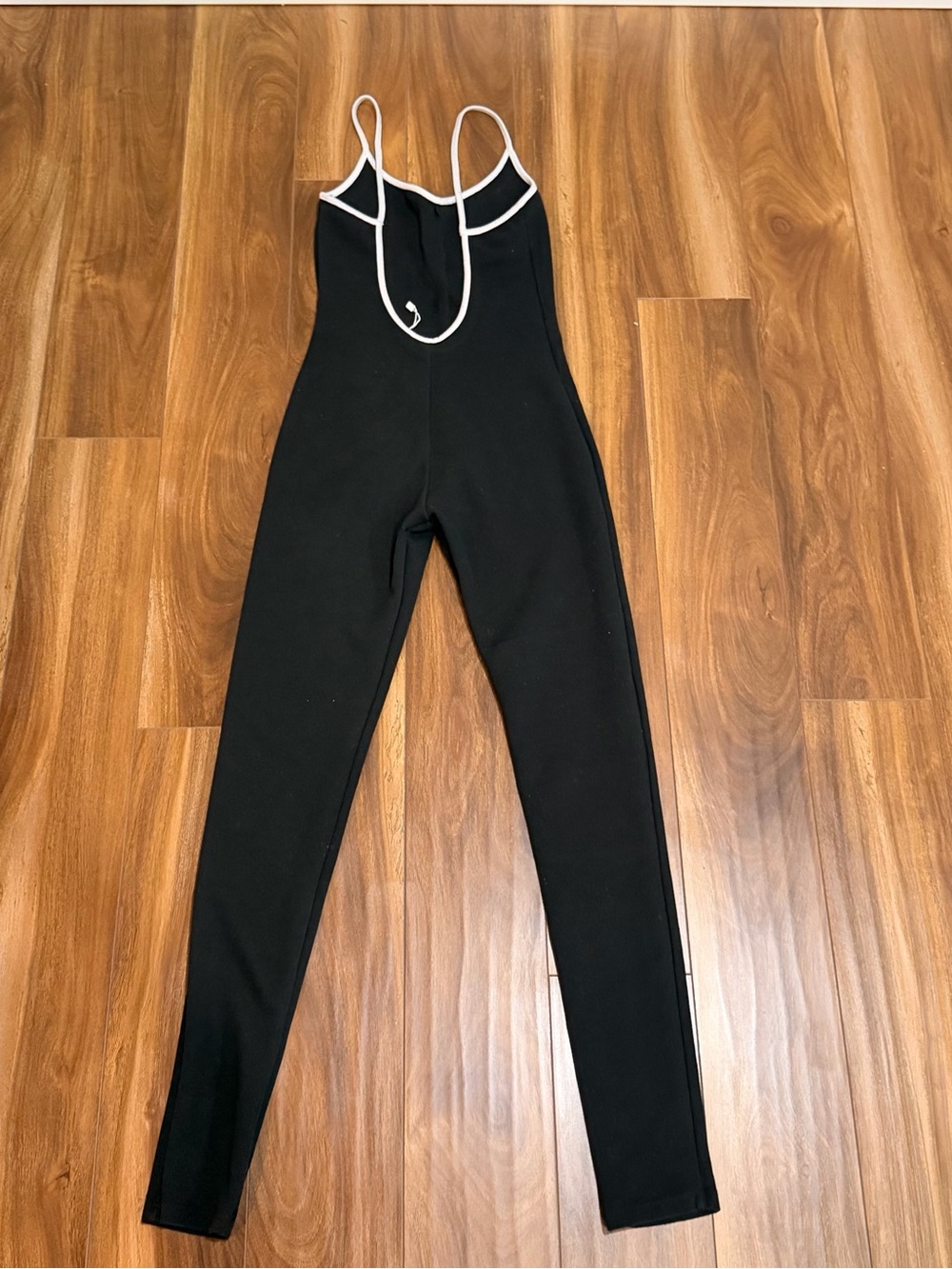 Zara Black Spaghetti Strap Slim Jumpsuit with White Trim - Picture 3 of 6